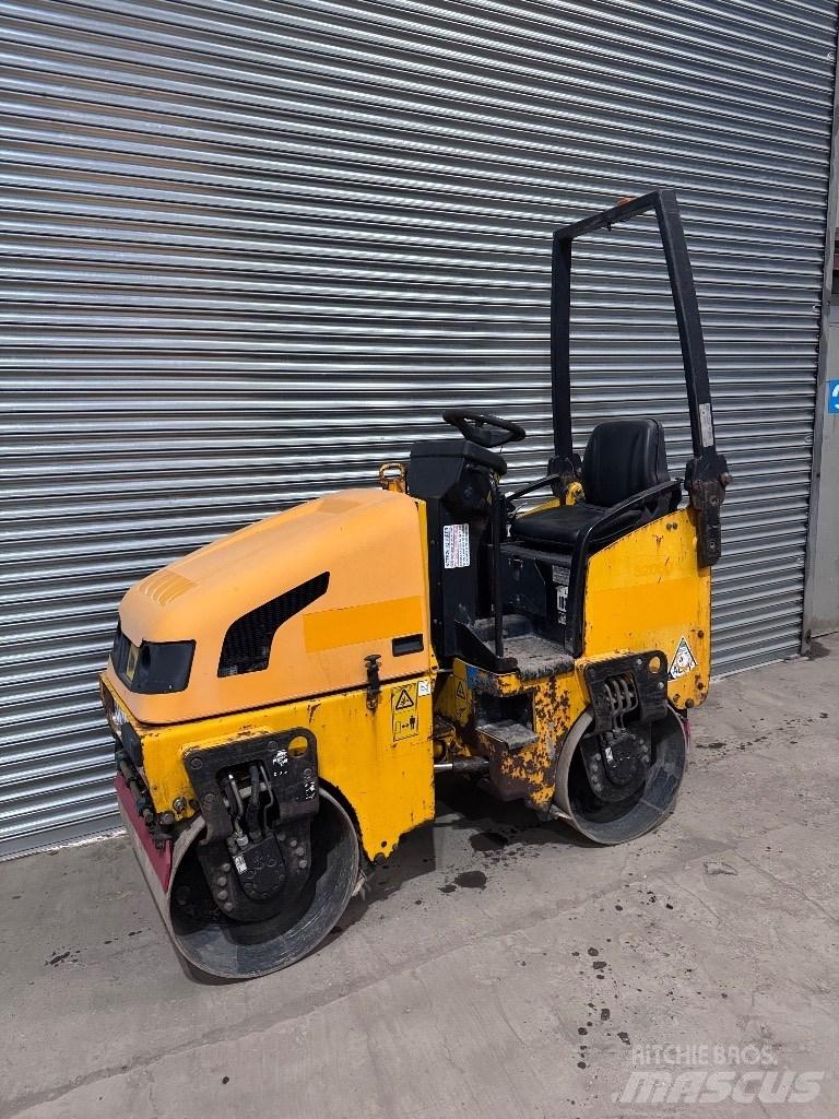 JCB VMT 160-80 Двойни барабанни ролки
