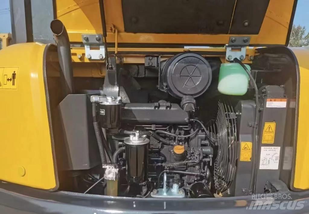 Komatsu PC 56 Мини екскаватори < 7 т