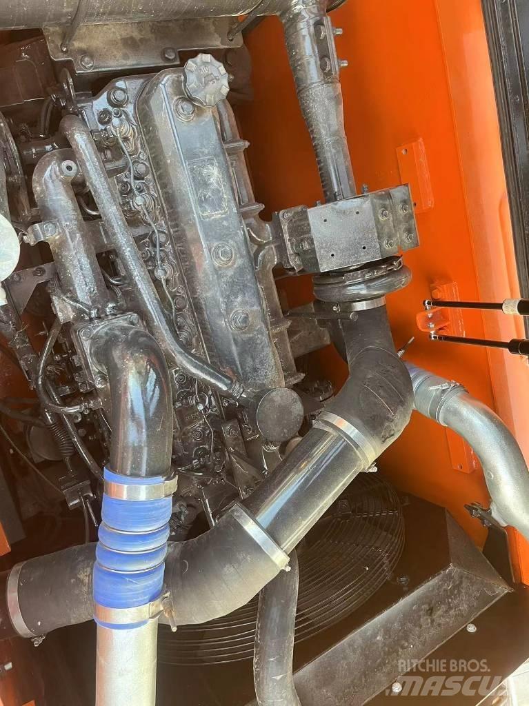 Doosan DX225LC-9C Верижен екскаватор