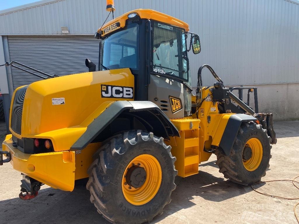 JCB 413 S Колесни товарачи