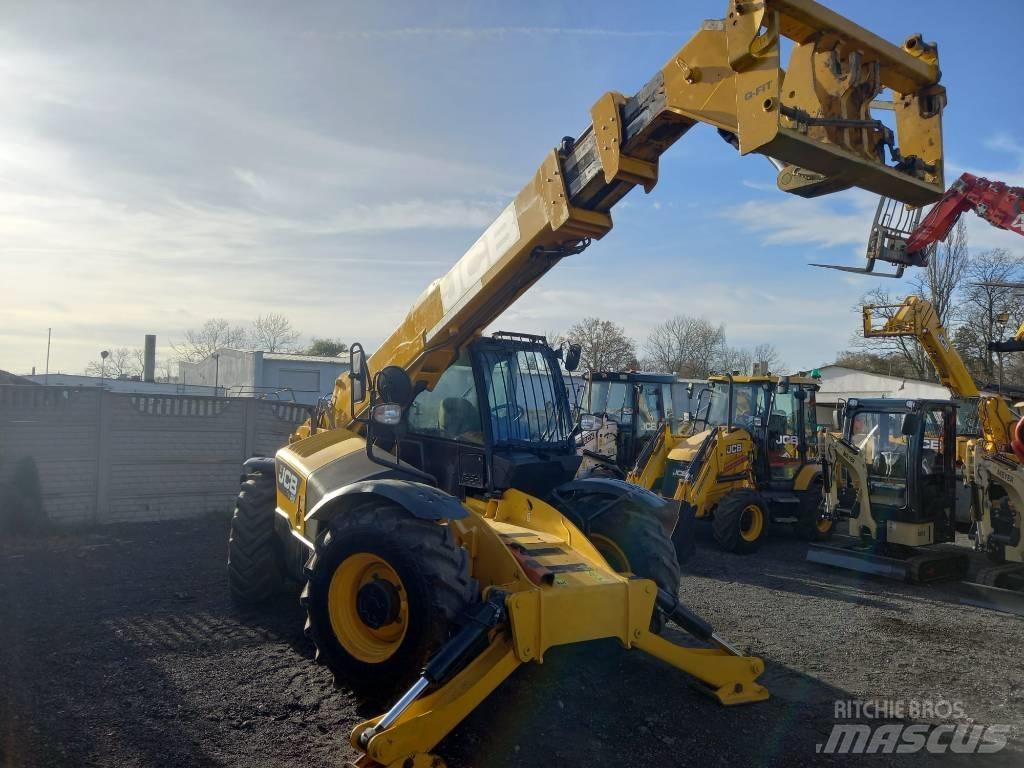 JCB 535-140 Телескопични товарачи