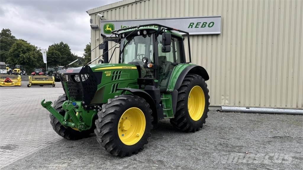 John Deere 6120M Компактни трактори
