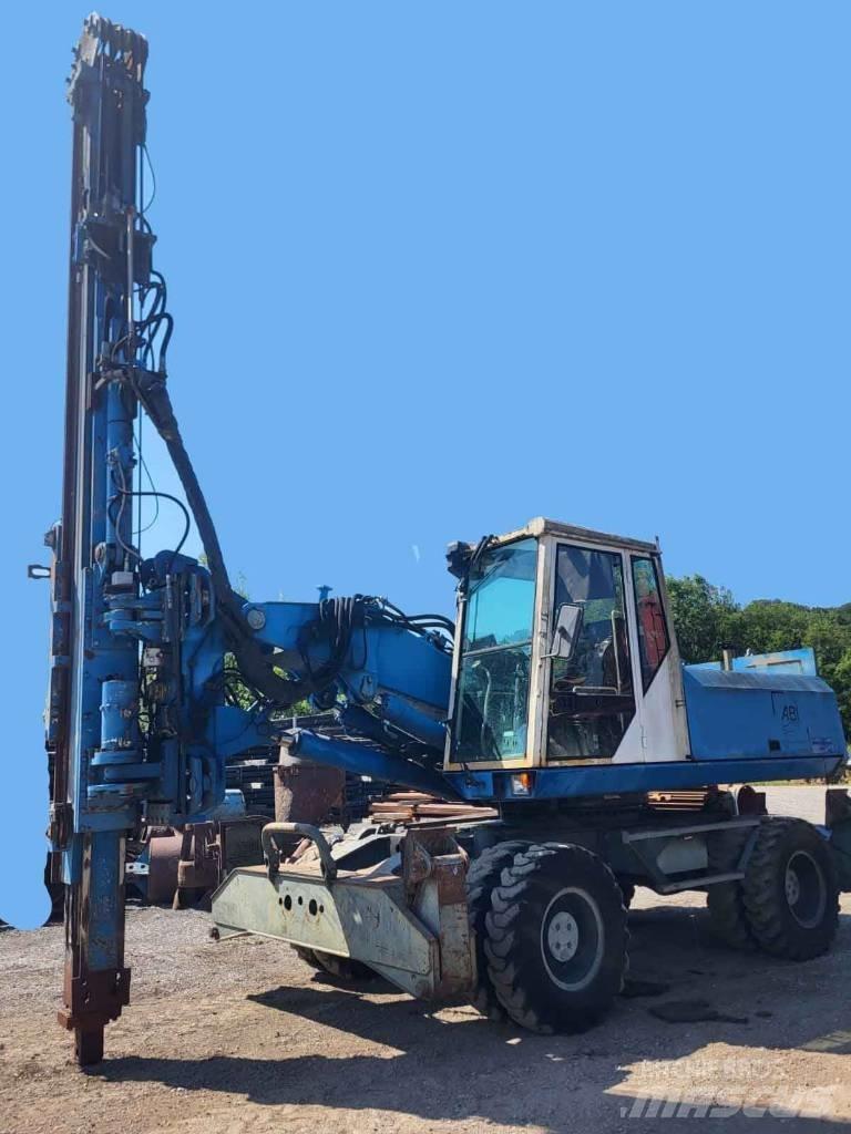 Sennebogen ZM19T Вибрационни набивачи