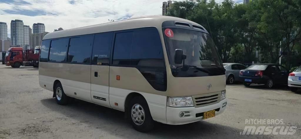 Toyota Coaster Bus Мини бусове