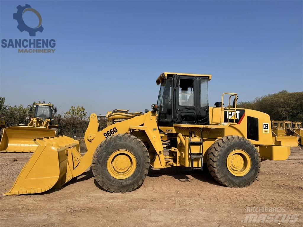 CAT 966 G Колесни товарачи