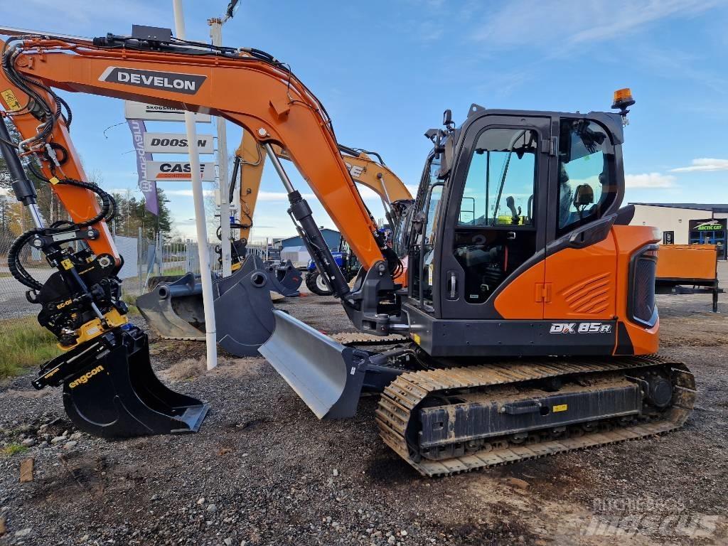 Develon DX 85 R-7 Средни екскаватори 7т - 12т