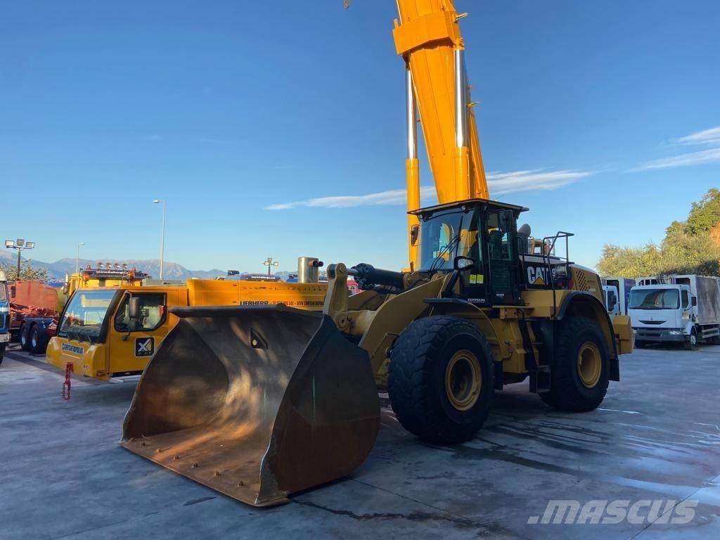 CAT 972M XE Колесни товарачи