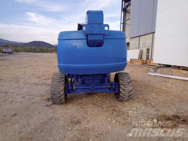 JLG 660 Телескопични повдигачи

