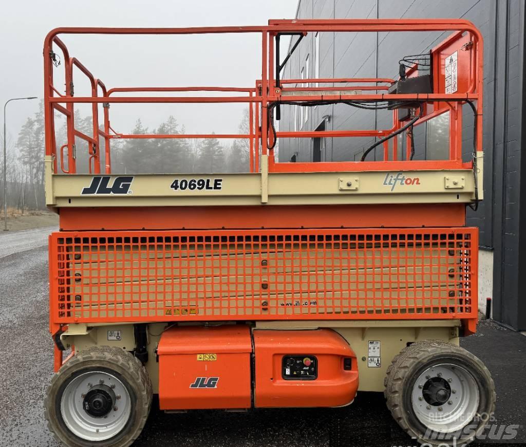 JLG 4069 LE Ножични работни платформи