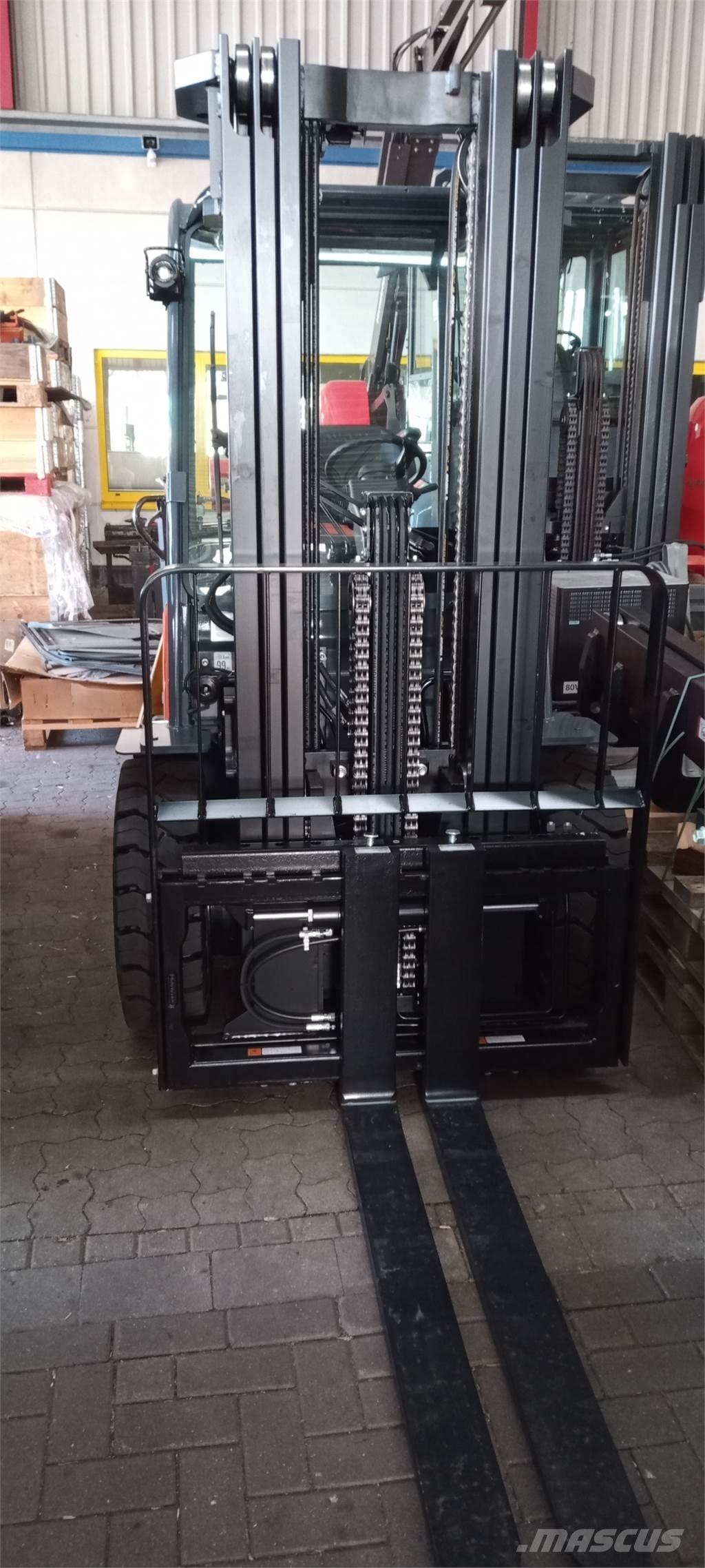 Toyota 02-8FGJF35 Камиони с АГУ