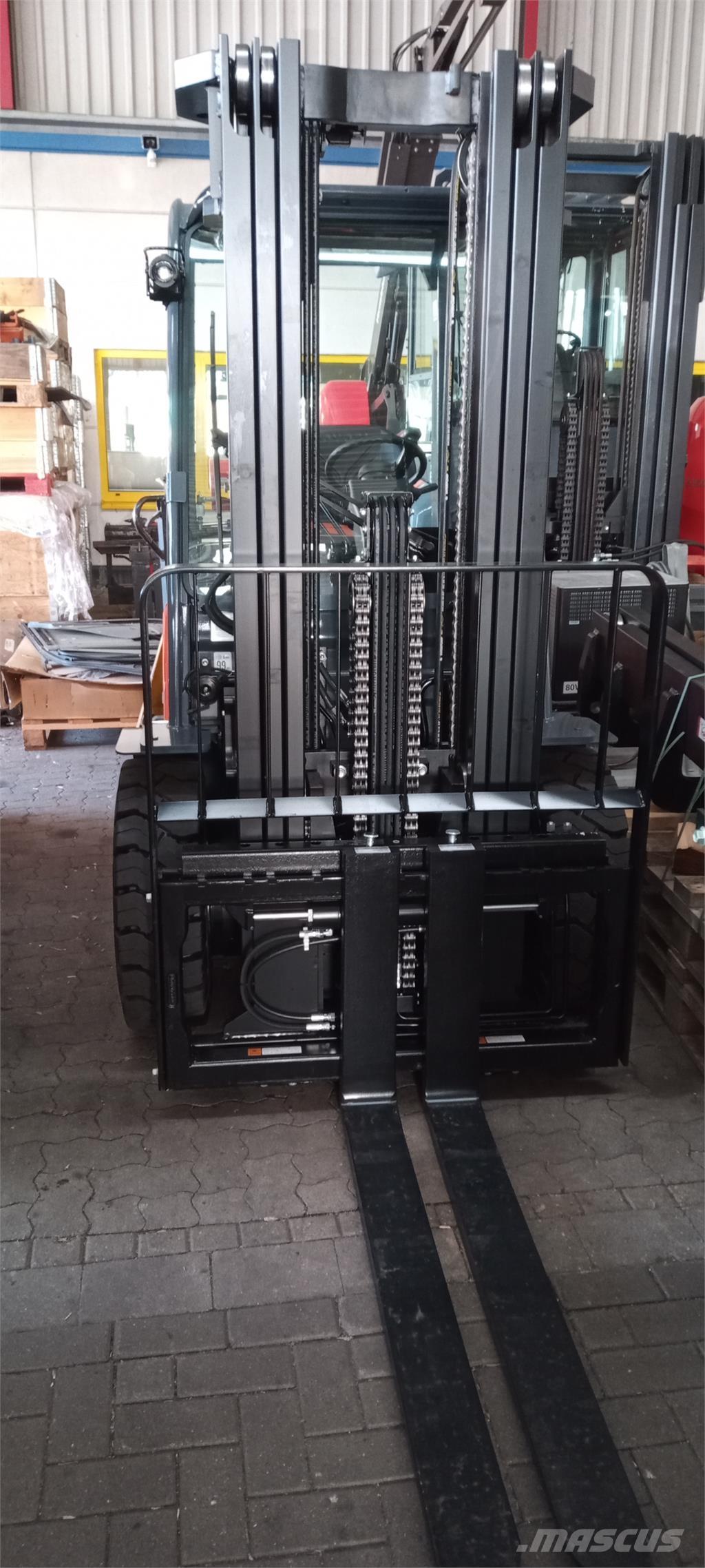 Toyota 02-8FGJF35 Камиони с АГУ