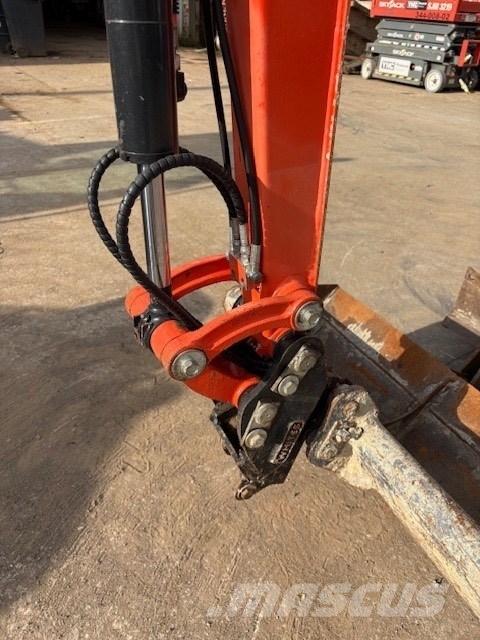 Kubota KX 016-4 Мини екскаватори < 7 т