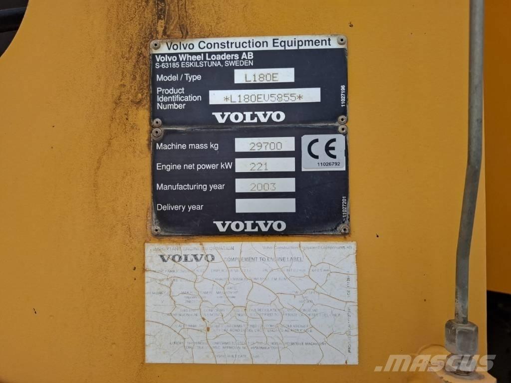 Volvo L 180 E Колесни товарачи