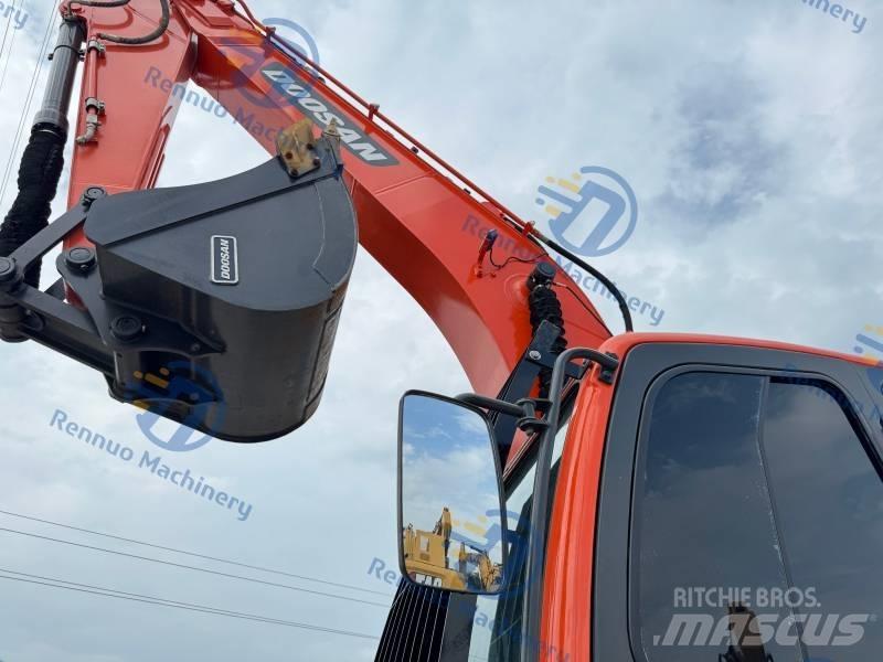 Doosan DX 225 LC-9C Верижен екскаватор