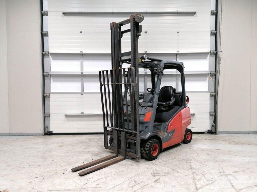 Linde H20T-01 Камиони с АГУ