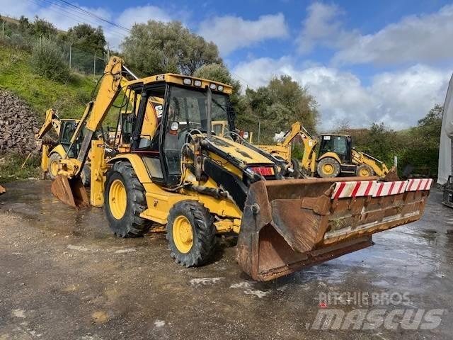 CAT 428 C Товарач със заден ексватор