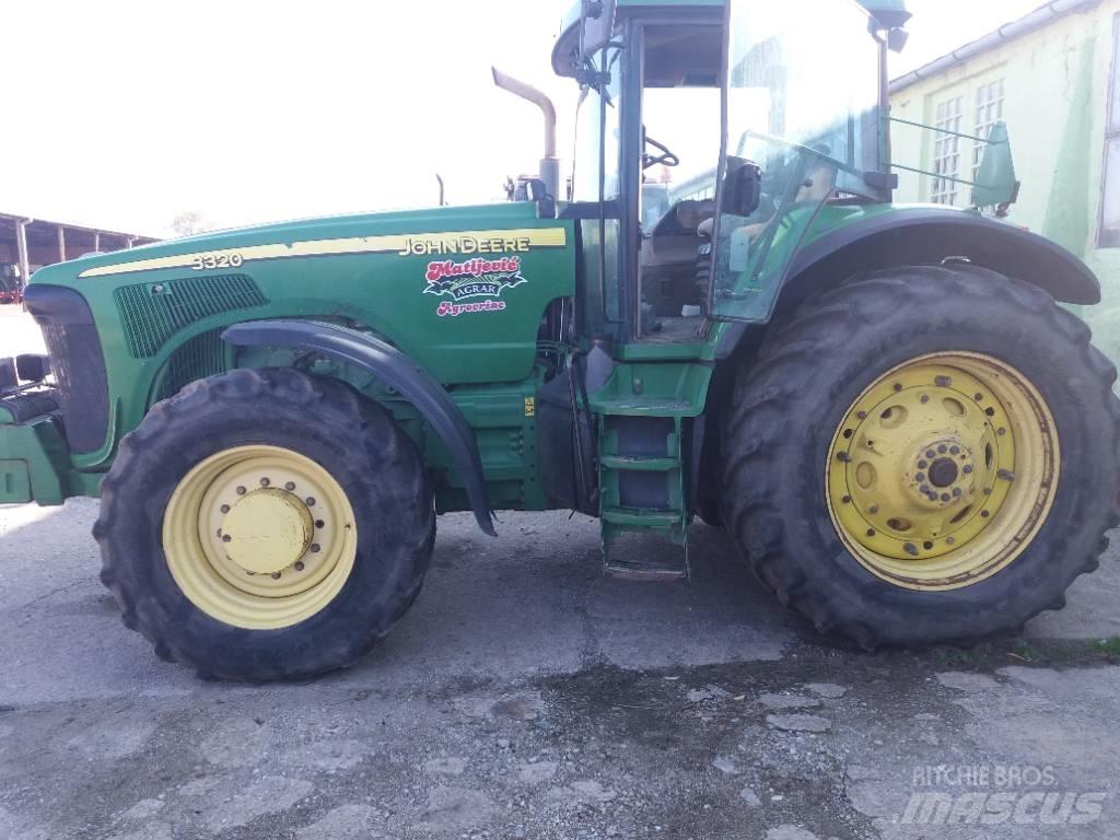John Deere 8320 Трактори