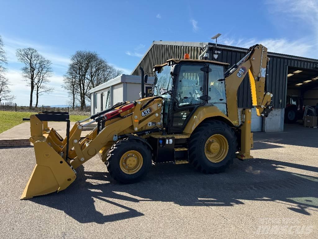 CAT 432 F Товарач със заден ексватор