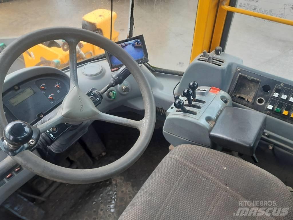 Volvo L 70 E Колесни товарачи