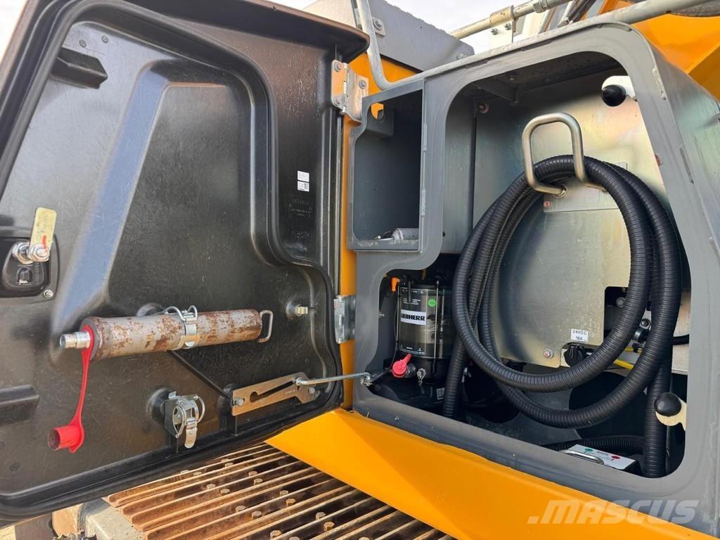 Liebherr R922 LC Верижен екскаватор