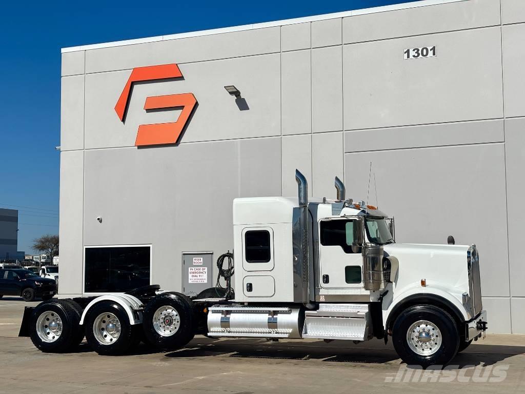 Kenworth W 900 Влекачи