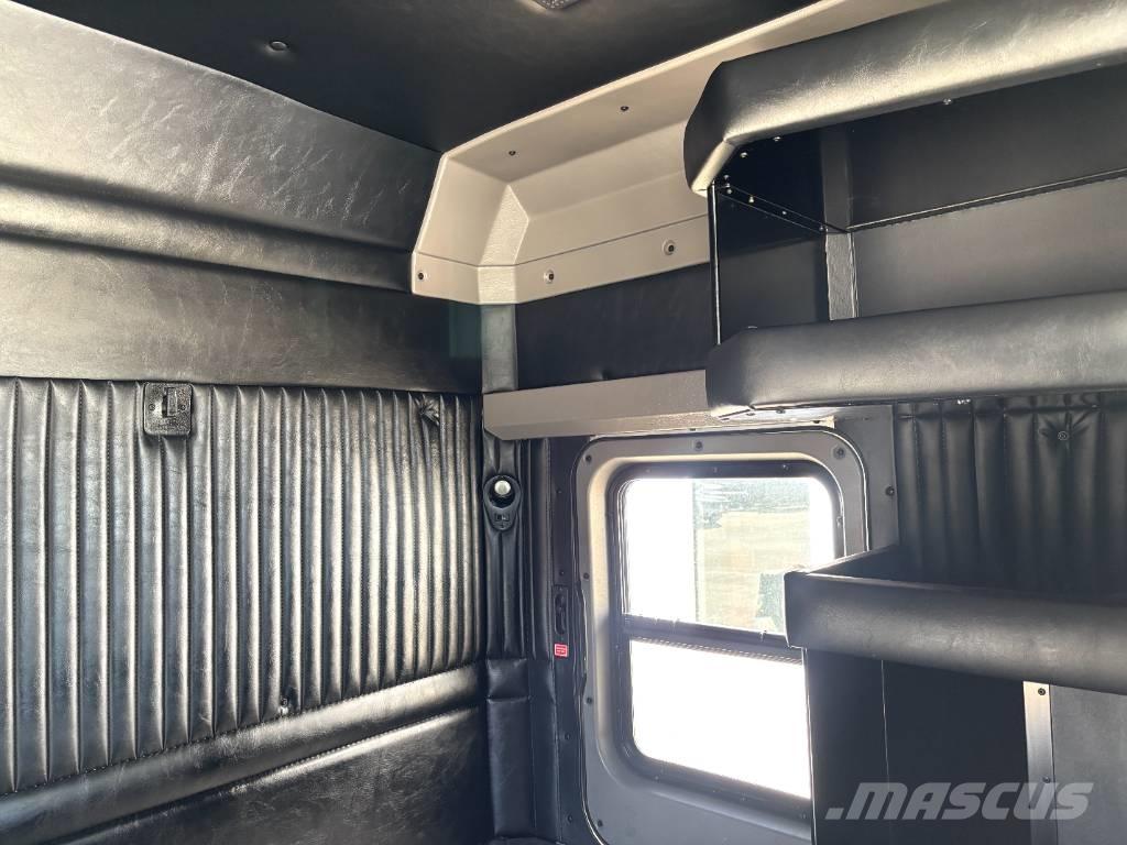 Kenworth W 900 Влекачи