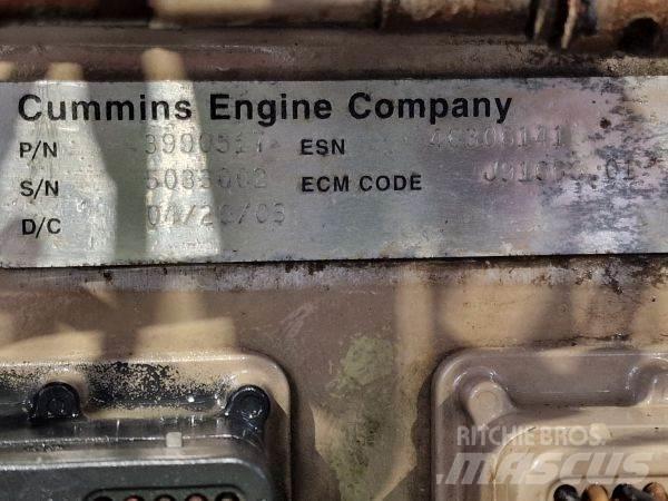 Cummins QSB5.9 Двигатели