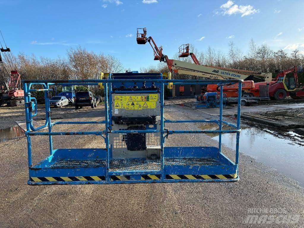 Genie SX 135 XC Телескопични повдигачи
