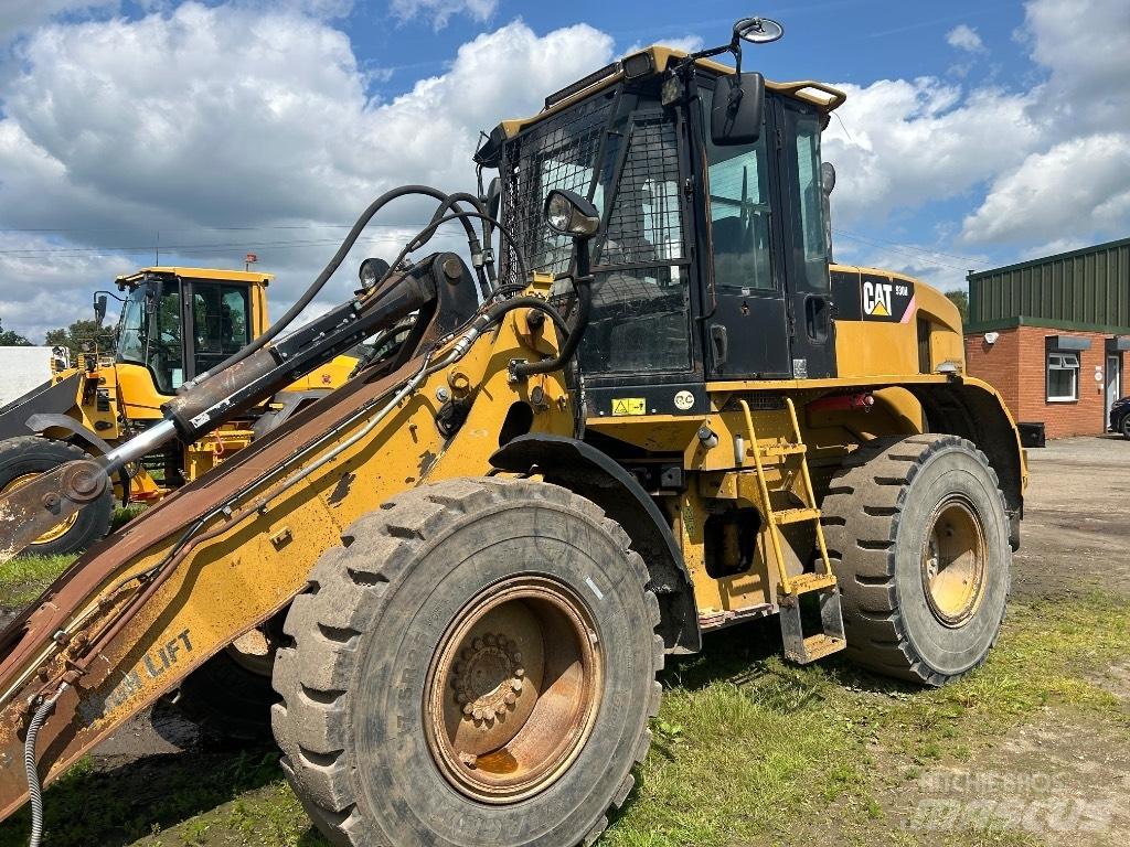 CAT 930H Колесни товарачи