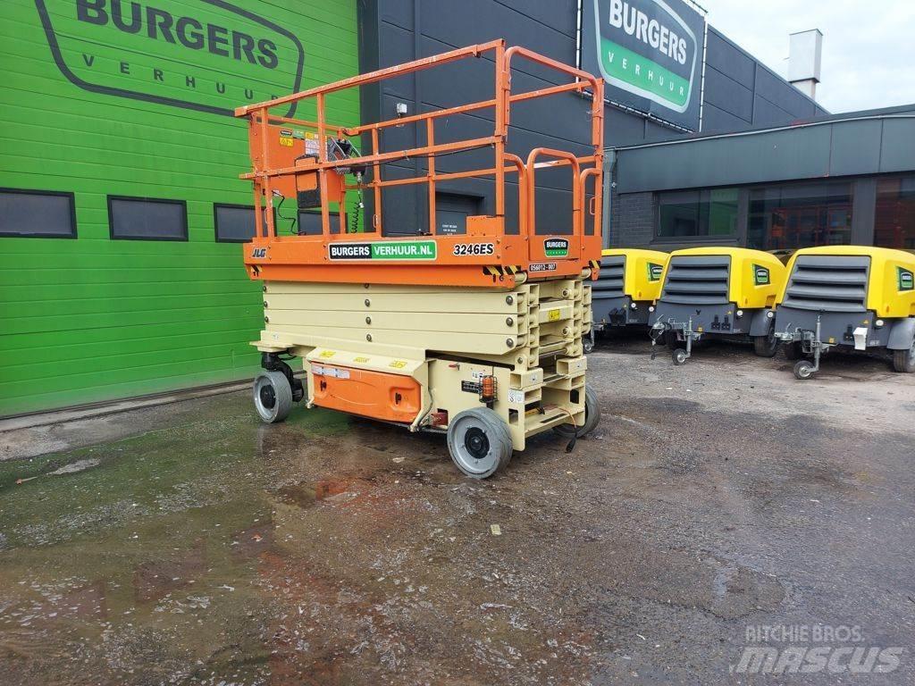 JLG 3246ES Ножични работни платформи