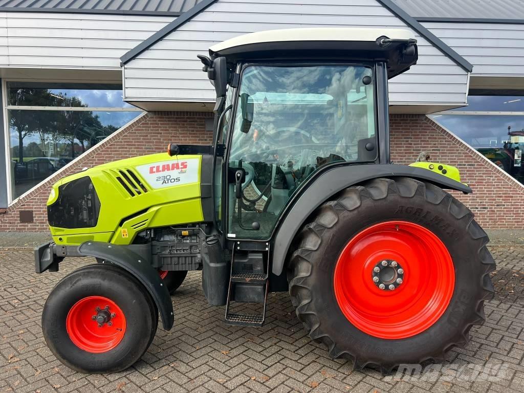 CLAAS Atos 230 Трактори