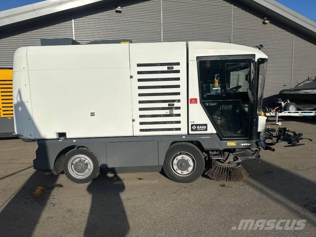 Ravo 540 STH Автоматични метачки с четки