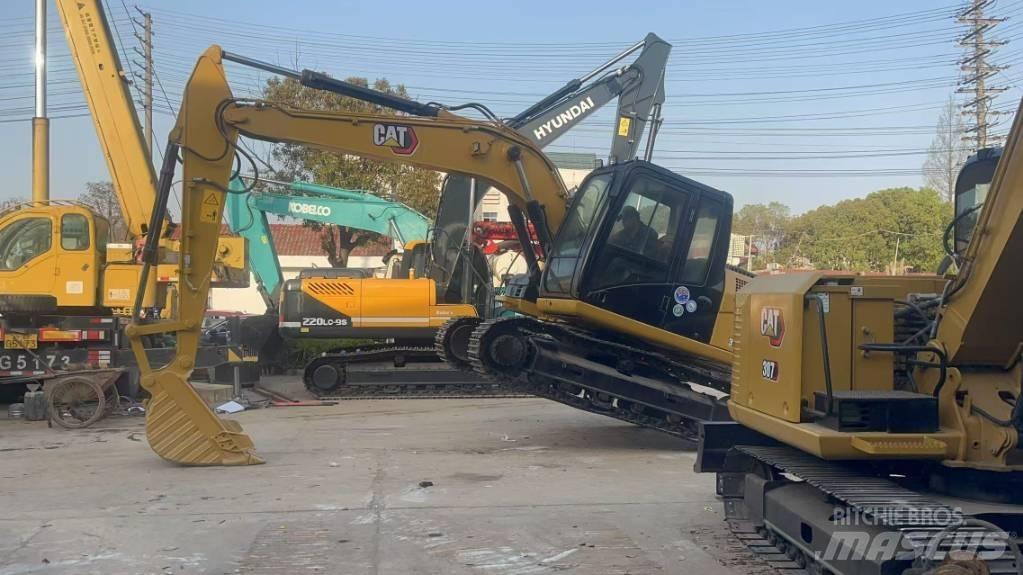 CAT 313 D Верижен екскаватор