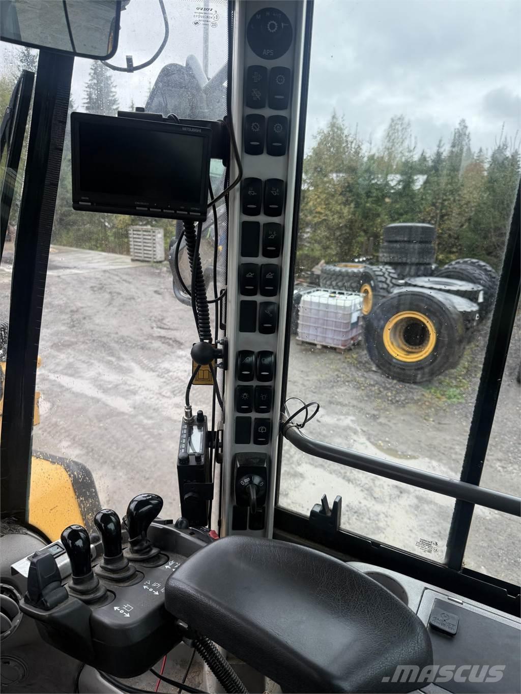 Volvo L180G Колесни товарачи