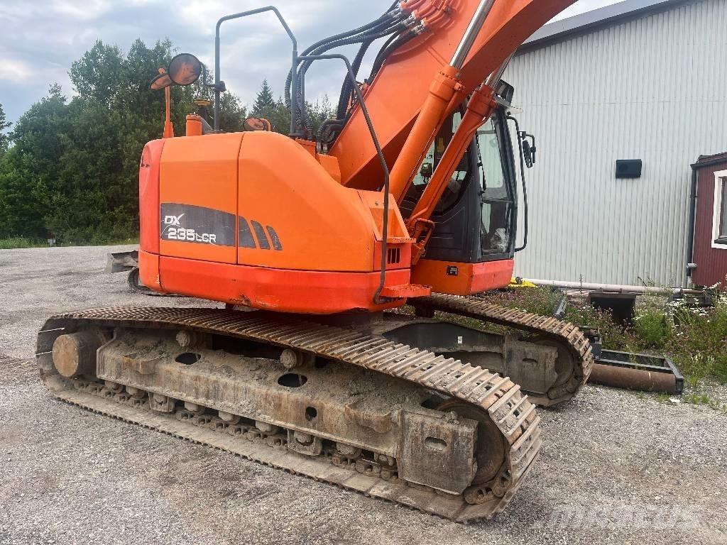 Doosan DX 235 LCR Верижен екскаватор