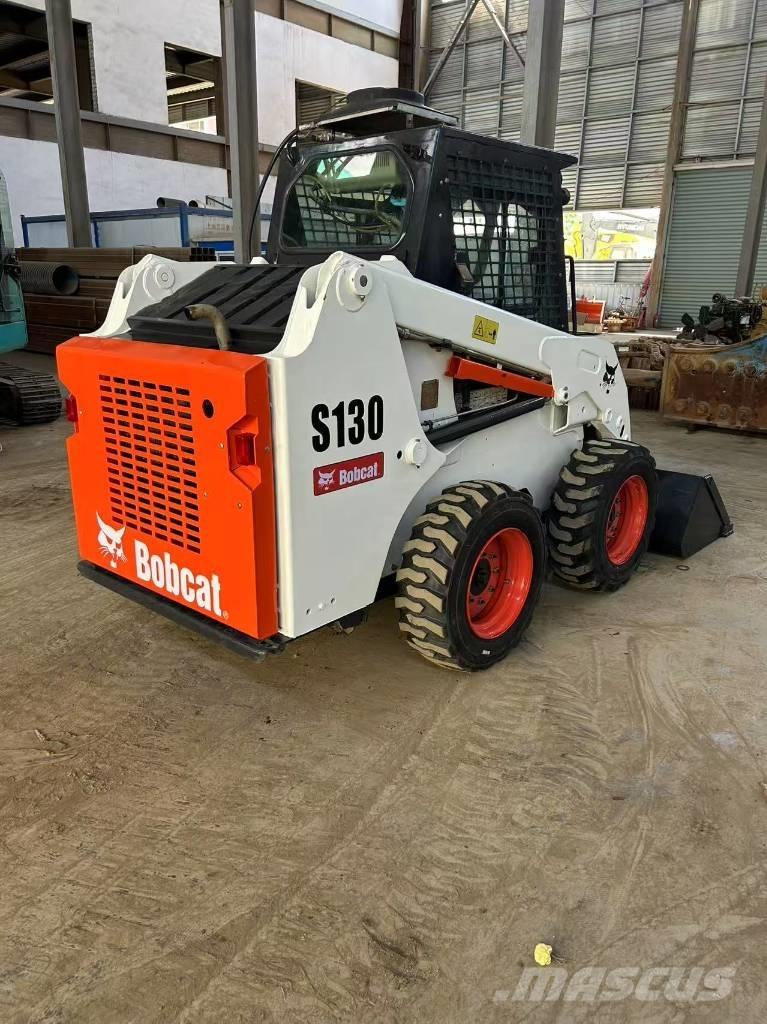 Bobcat S 130 Мини товарачи
