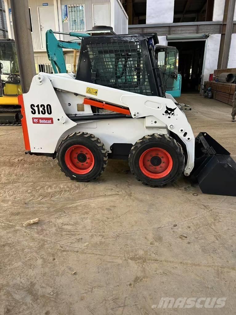 Bobcat S 130 Мини товарачи
