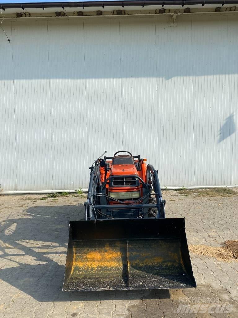 Kubota GT5+tur Компактни трактори