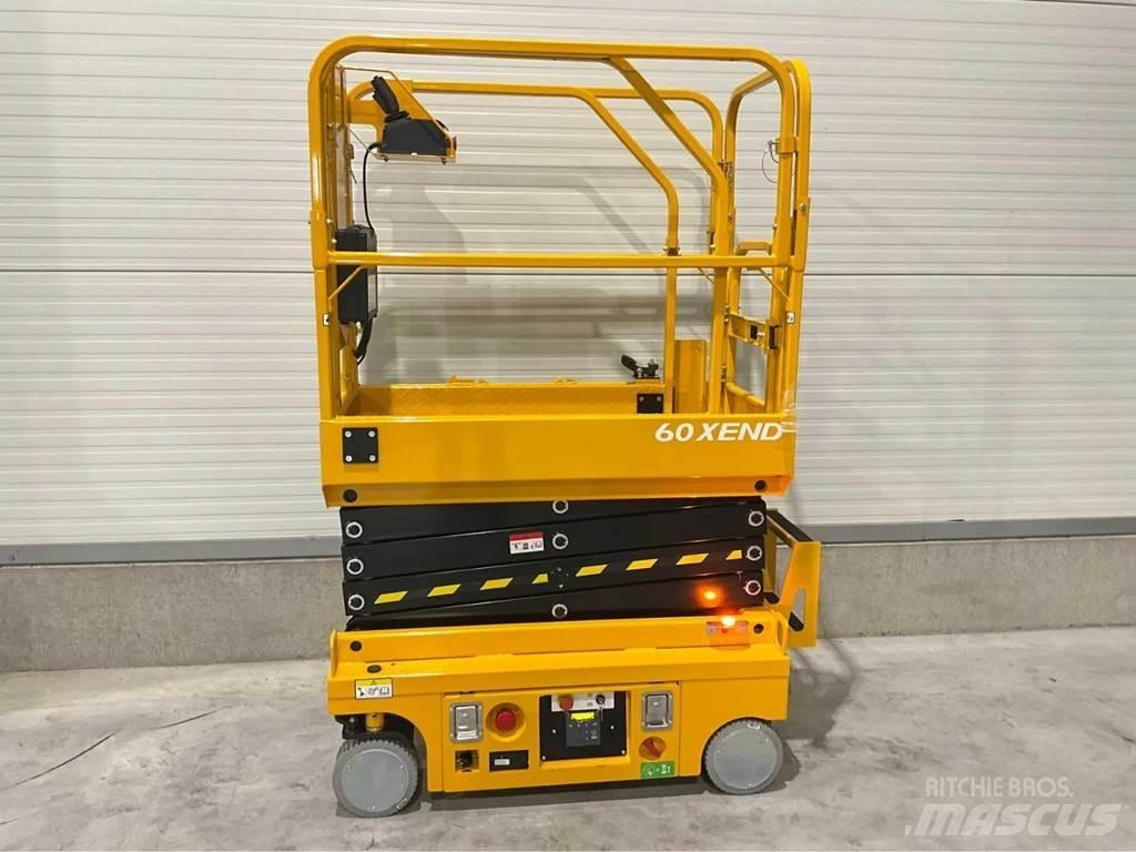 John Deere 60XEND Ножични работни платформи