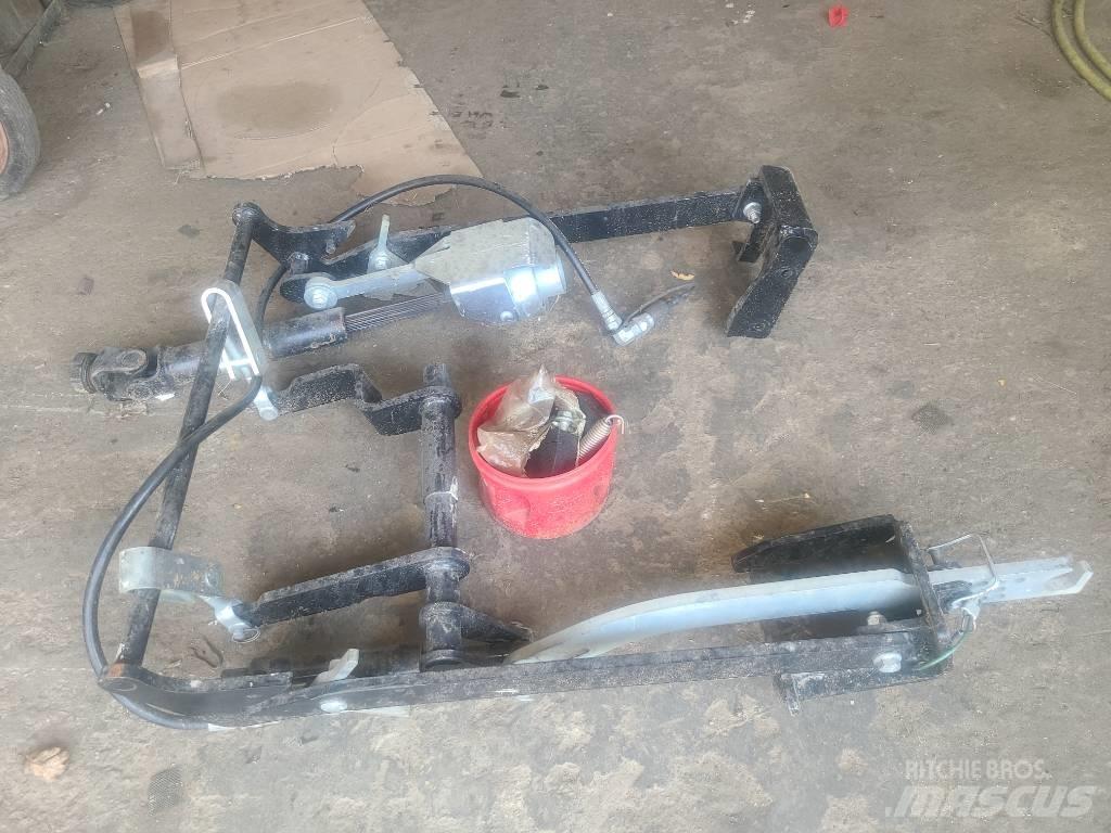 John Deere 2032r Други аксесоари за трактори