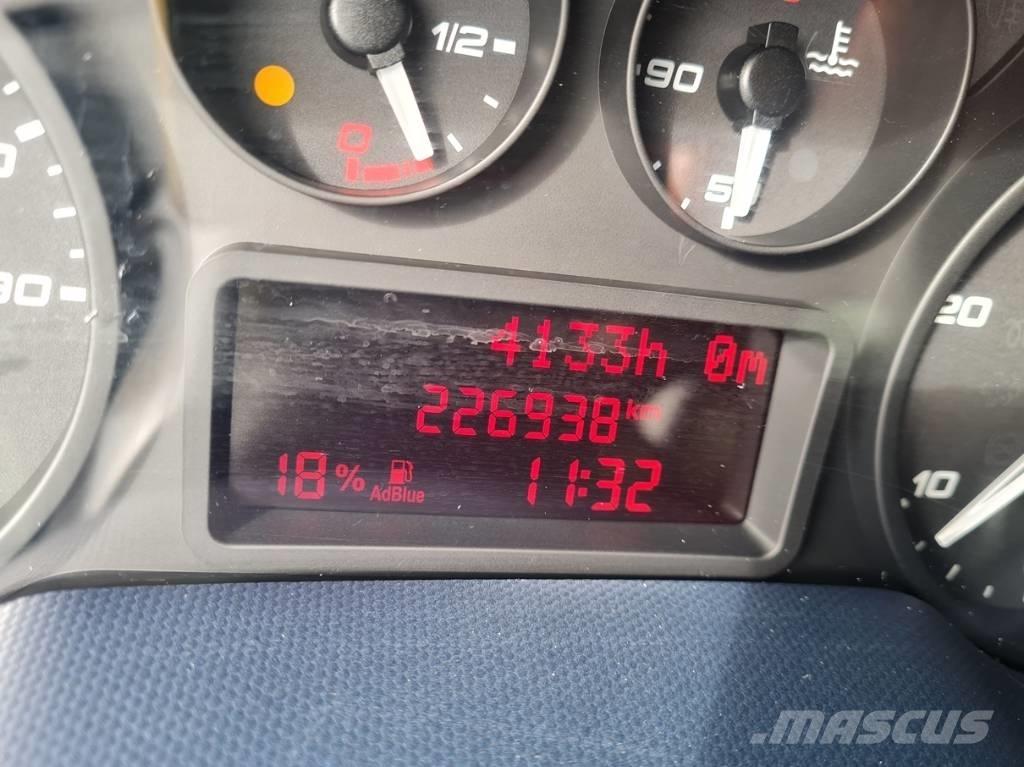 Iveco 70C 18 D brief Мини бусове