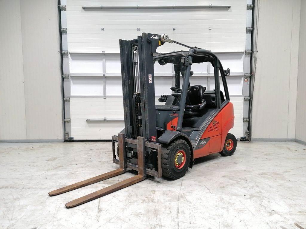 Linde H30T-02 Камиони с АГУ