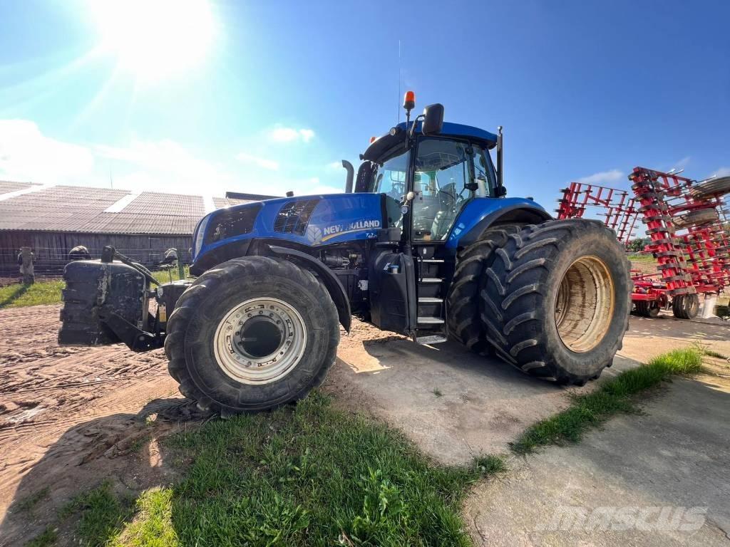 New Holland T8.360 Трактори