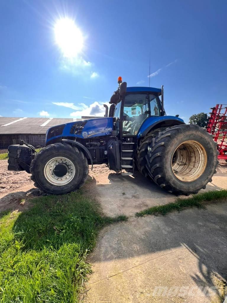 New Holland T8.360 Трактори
