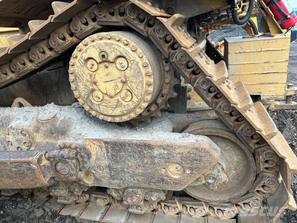 CAT D 8 N Верижни булдозери
