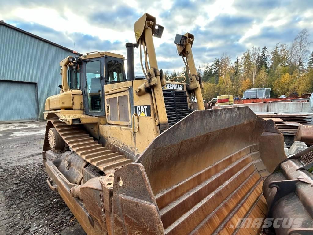 CAT D 8 N Верижни булдозери
