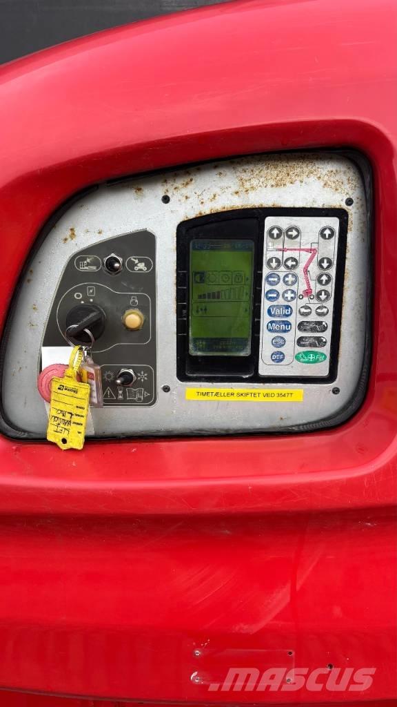 Manitou 180 ATJ Съчленени стрелови подемници