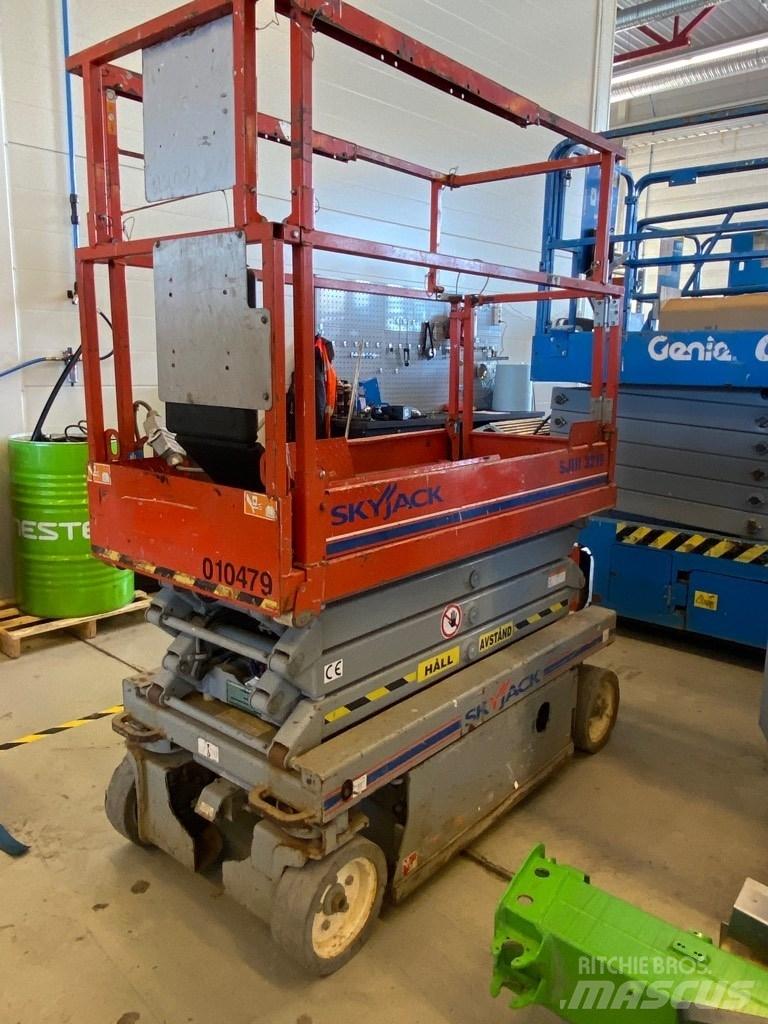 SkyJack SJ 3219 Ножични работни платформи