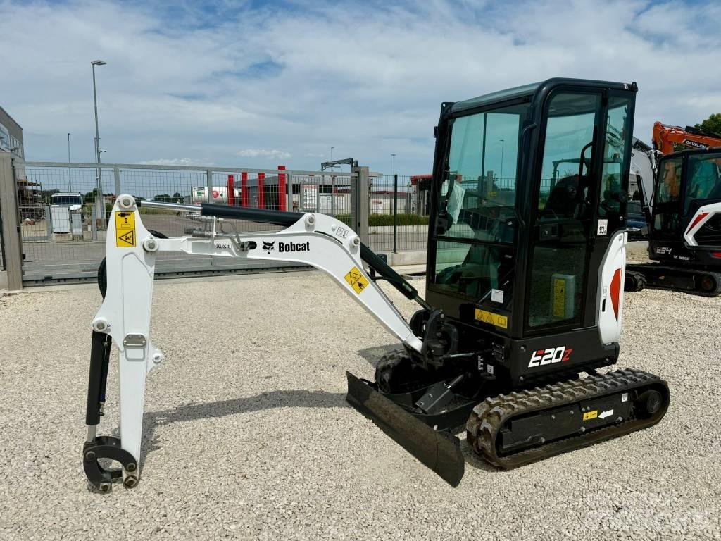 Bobcat E 20z Мини екскаватори < 7 т