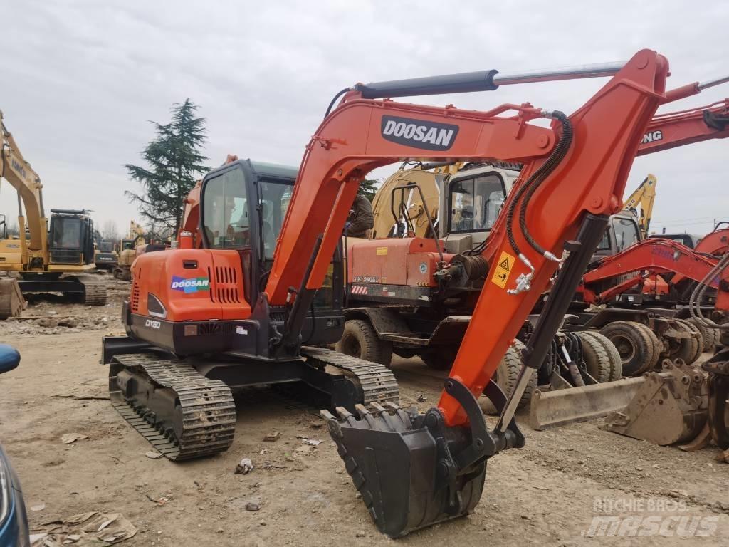 Doosan DX 60 Мини екскаватори < 7 т